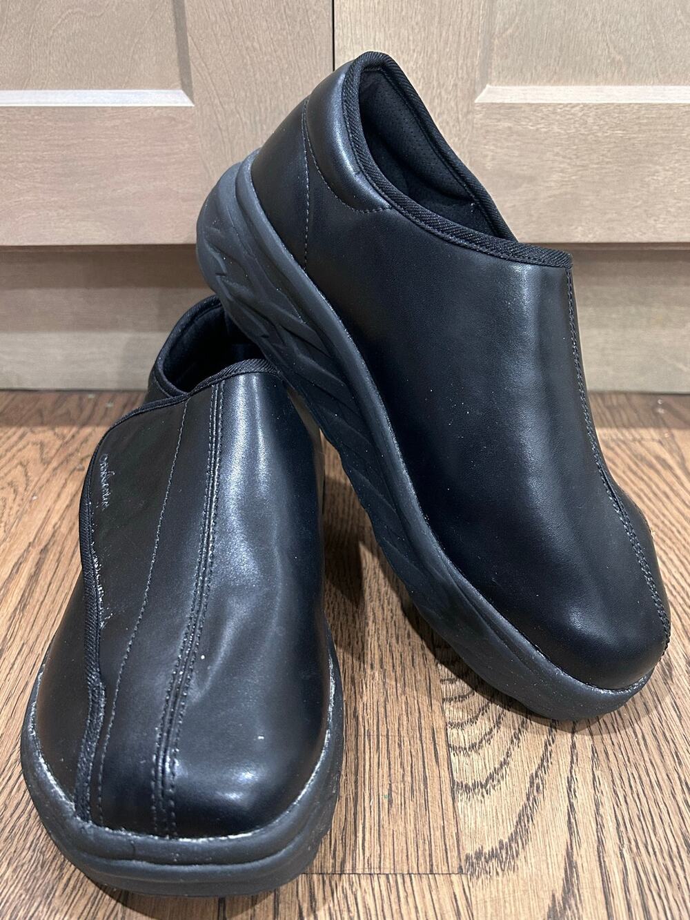 OrthoComfoot Black Leather Orthopedic SlipOn Work Shoes Comfort Men 9.5 Diabetic